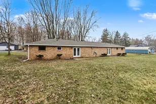 7896 Central Ave, Coloma, MI 49038 - Photo 13