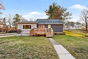 548 Hall St, Ionia, MI 48846 - Photo 1