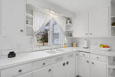 3784 Jennings Drive, Kalamazoo, MI 49048 - Photo 11