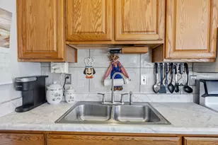 11002 Buchanan St, Van Buren Township, MI 48111 - Photo 19