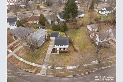 1829 Lonsdale Drive NE, Grand Rapids, MI 49503 - Photo 35