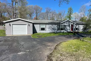 5074 Woodward, Coloma, MI 49038 - Photo 33