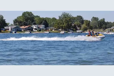 6188 Fox Run Circle, Canadian Lakes, MI 49346 - Photo 5