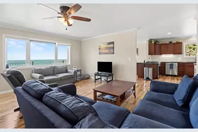 4745 S Lakeshore Drive, Ludington, MI 49431 - Photo 7