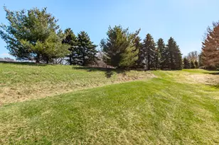 8905 N Clearwater Dr, Zeeland, MI 49464 - Photo 57