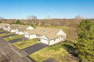 8905 N Clearwater Dr, Zeeland, MI 49464 - Photo 51