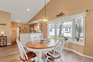 8905 N Clearwater Dr, Zeeland, MI 49464 - Photo 17