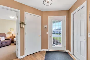 8905 N Clearwater Dr, Zeeland, MI 49464 - Photo 31