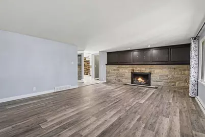 244 Downey Drive, Benton Harbor, MI 49022 - Photo 3