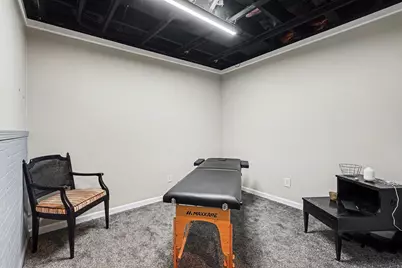 2015 Kalamazoo Avenue SE, Grand Rapids, MI 49507 - Photo 11