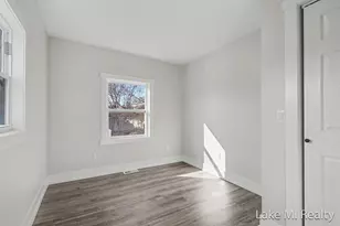 372 60th St SE, Grand Rapids, MI 49548 - Photo 21