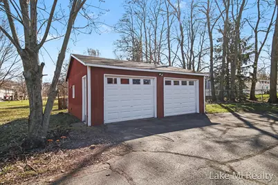 372 60th Street SE, Grand Rapids, MI 49548 - Photo 31