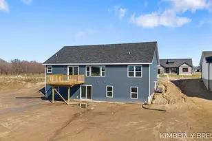 11923 Everett Ave, Allendale, MI 49401 - Photo 5