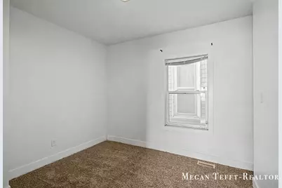 1113 Alpine Avenue NW, Grand Rapids, MI 49504 - Photo 11