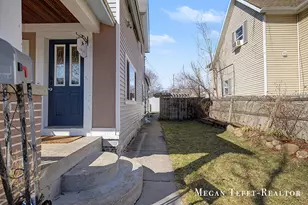 1113 Alpine Ave NW, Grand Rapids, MI 49504 - Photo 3