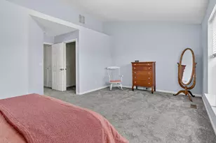 518 Dockside Cir, Holly, MI 48442 - Photo 17