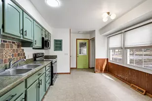 320 S Sunset St, Plainwell, MI 49080 - Photo 7