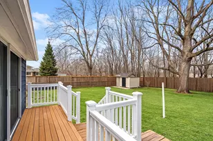 320 S Sunset St, Plainwell, MI 49080 - Photo 3