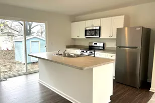 125 N Elm Ave, Jackson, MI 49202 - Photo 3