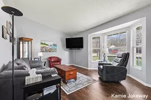 4041 Tallman Creek Dr NW, Grand Rapids, MI 49534 - Photo 5