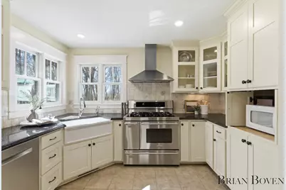 7389 Silver Ridge Drive NE, Rockford, MI 49341 - Photo 9