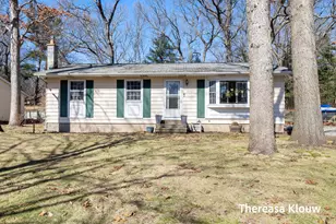 15701 Charles Ct, Grand Haven, MI 49417 - Photo 1