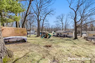 15701 Charles Ct, Grand Haven, MI 49417 - Photo 31