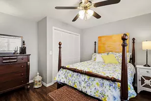 938 Mid Bluff Dr, Zeeland, MI 49464 - Photo 25