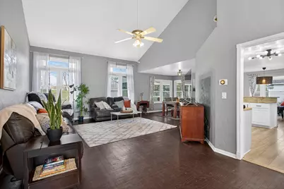 2018 W Coachlight Drive, Jackson, MI 49201 - Photo 5