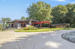 6465 Sandhill Ln, Fennville, MI 49408 - Photo 7