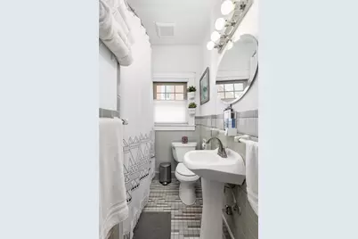 52 Devonshire Road, Pleasant Ridge, MI 48069 - Photo 15