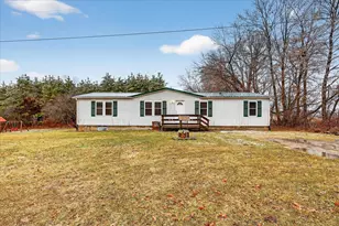 9300 E Hillis Rd, Vestaburg, MI 48891 - Photo 3