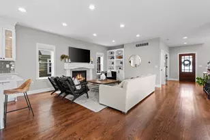 819 Irving Ave, Royal Oak, MI 48067 - Photo 9