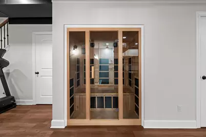 819 Irving Avenue, Royal Oak, MI 48067 - Photo 31