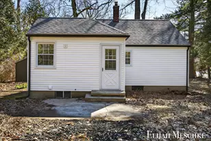 2526 Pennsylvania Ave, Muskegon, MI 49445 - Photo 31