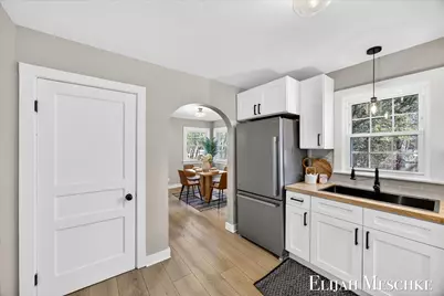 2526 Pennsylvania Avenue, Muskegon, MI 49445 - Photo 13