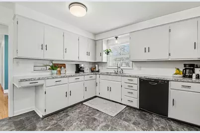 3769 Cheyenne Drive SW, Grandville, MI 49418 - Photo 9