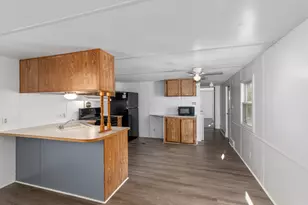 8779 Country View Dr NW, Sparta, MI 49345 - Photo 7