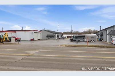 11322 E Lakewood Boulevard, Holland, MI 49424 - Photo 27