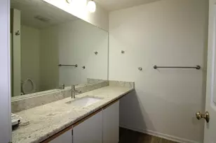 1411 Heatherwood Ln, Ann Arbor, MI 48108 - Photo 17