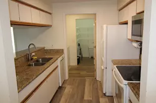 1411 Heatherwood Ln, Ann Arbor, MI 48108 - Photo 13