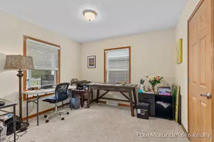 5232 E Sunfield Ln, Holland, MI 49423 - Photo 11