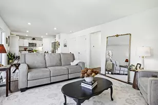 596 Water's Wy, Watervliet, MI 49098 - Photo 9