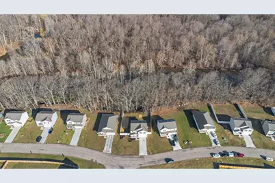 596 Waters Way, Watervliet, MI 49098 - Photo 5