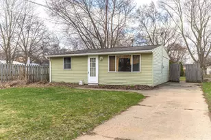 241 N 26th St, Springfield, MI 49037 - Photo 1