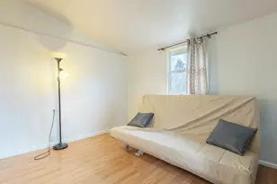 241 N 26th St, Springfield, MI 49037 - Photo 15