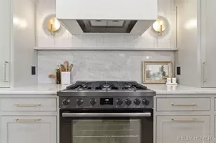 402 Ottogan Hls Ct, Jamestown, MI 49323 - Photo 7