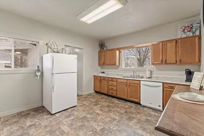 402 Jefferson Street, Cassopolis, MI 49031 - Photo 13