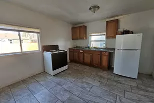 17892 Runyon St, Detroit, MI 48234 - Photo 9