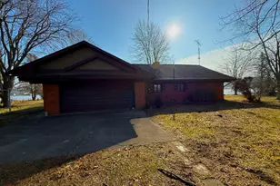 797 Middle Lake Dr, Coldwater, MI 49036 - Photo 7